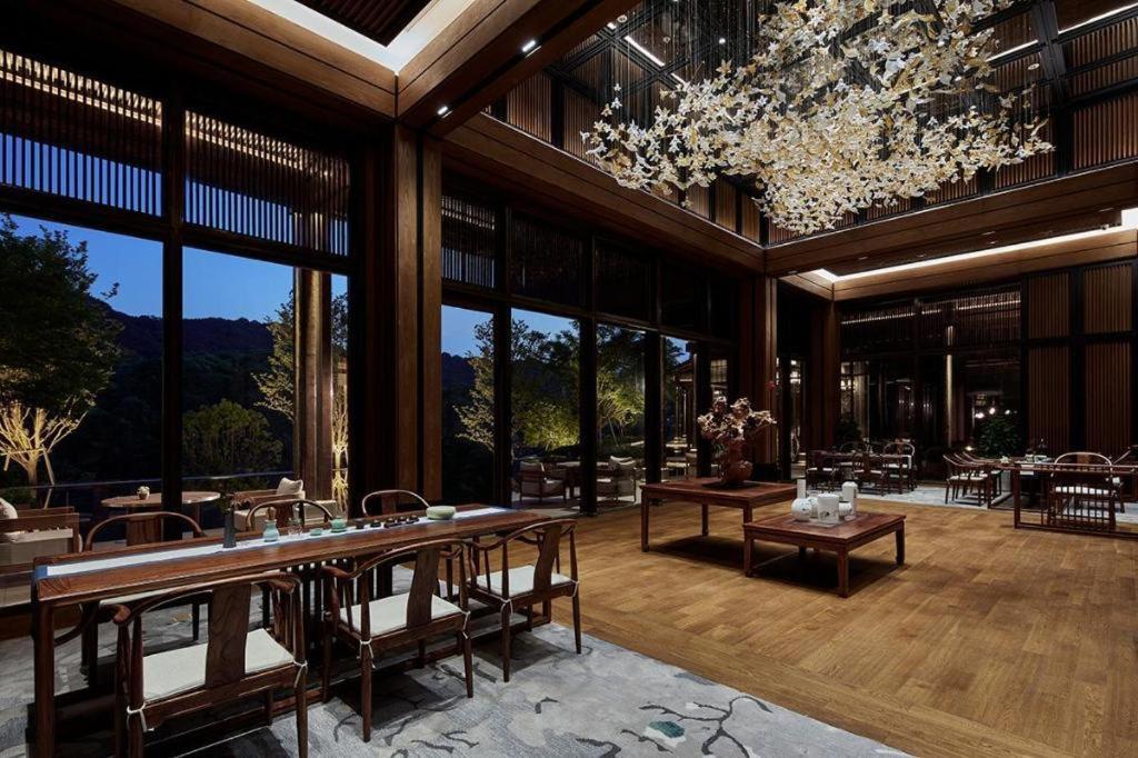 Xianghu Xiaoyao Manor Hotel Hangzhou Exterior photo